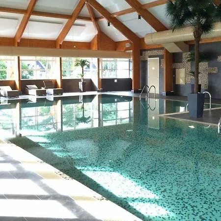 Holiday home Jeneverbes24